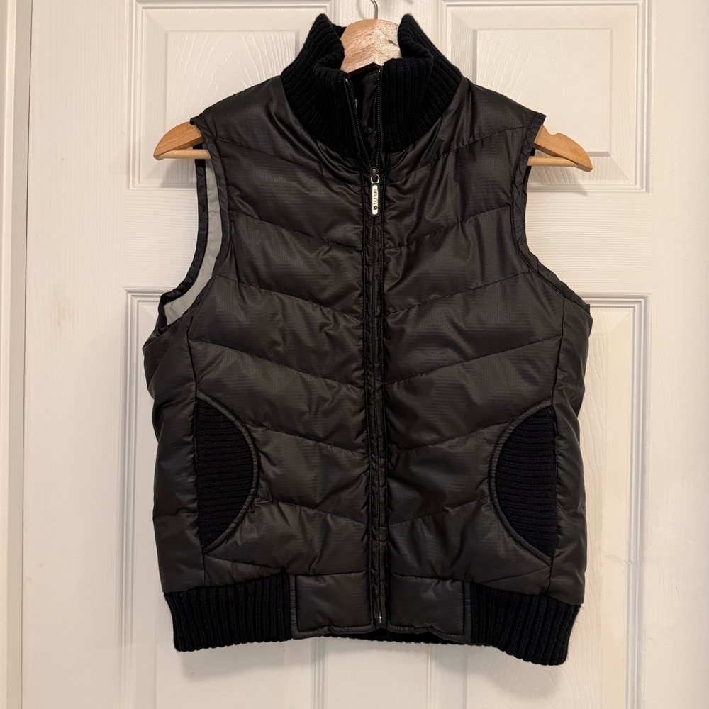 Like New Burton Black Down Puffer Vest with Ribbed Knit Trim